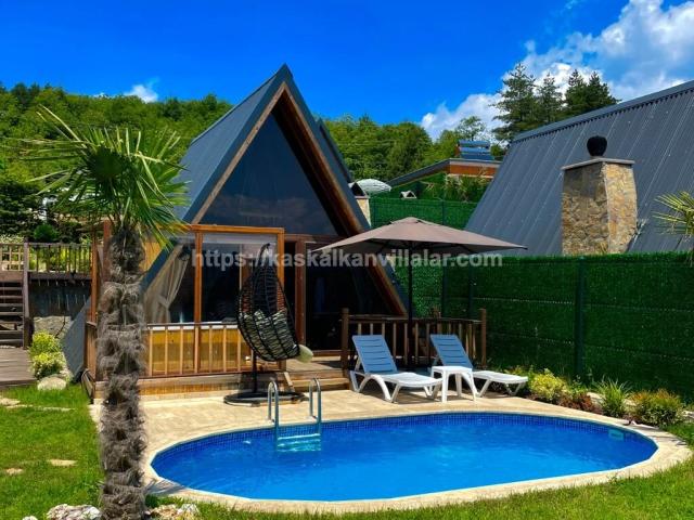 Nevada Bungalov Oval Havuzlu ve Jakuzili Sapanca